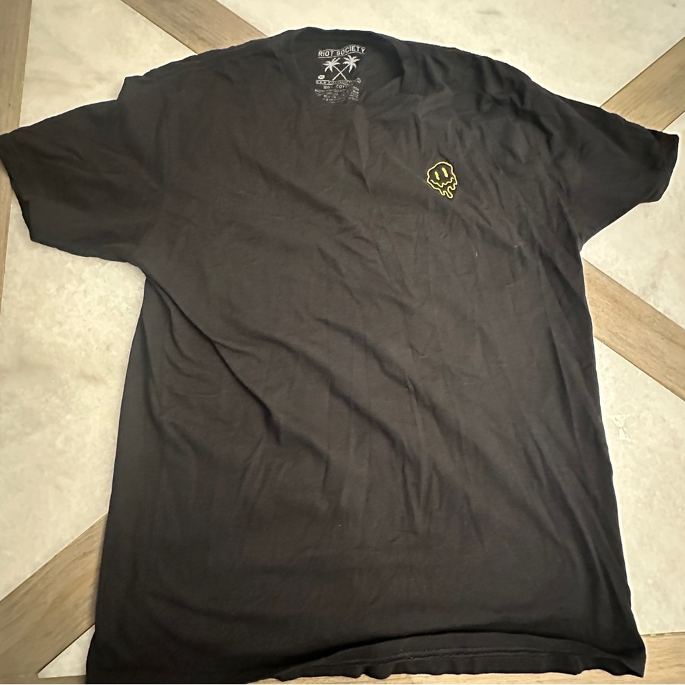 Riot Society Black and Gold Short Sleeve Tee